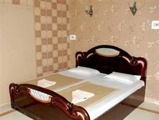 Butterfly Otel Srīnagar Dış mekan fotoğraf