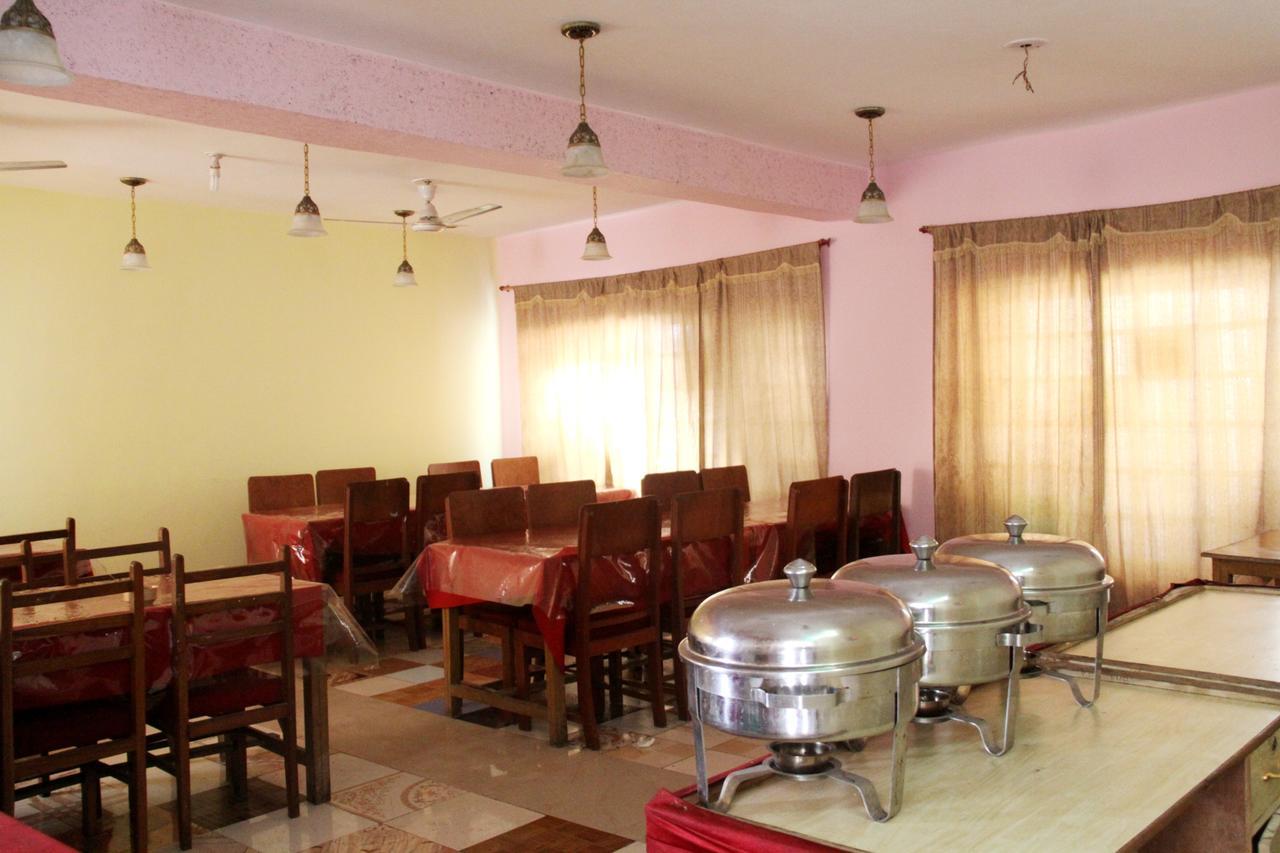 Butterfly Otel Srīnagar Dış mekan fotoğraf