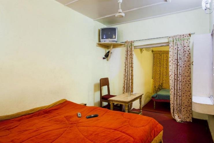 Butterfly Otel Srīnagar Dış mekan fotoğraf
